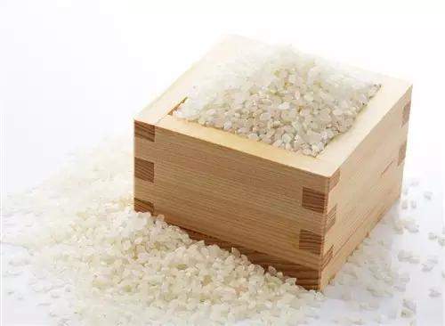 手机进水别慌，5步教你正确处理