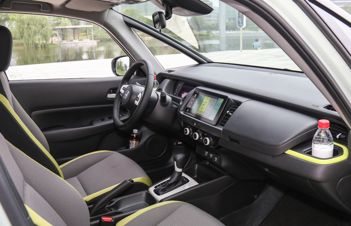 全新飞度上市时被群嘲,如今给出大幅优惠后,消费者:这车真香