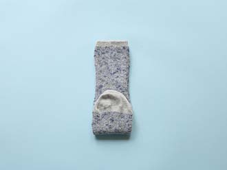 出门怎么收纳脏内衣袜子,每天脱下的袜子怎么收纳