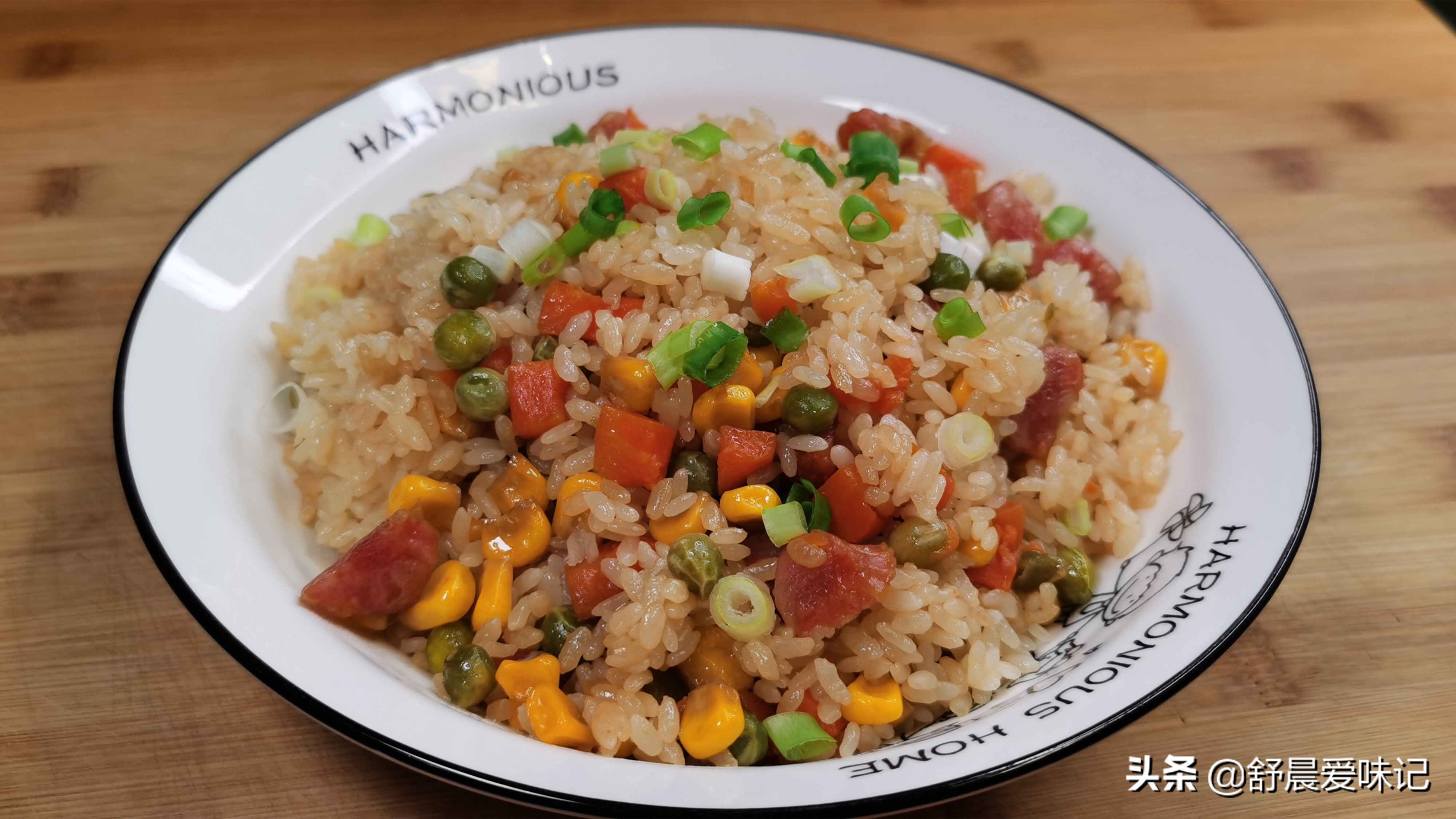 电饭锅焖饭最简单做法,电饭锅懒人焖饭最好吃做法