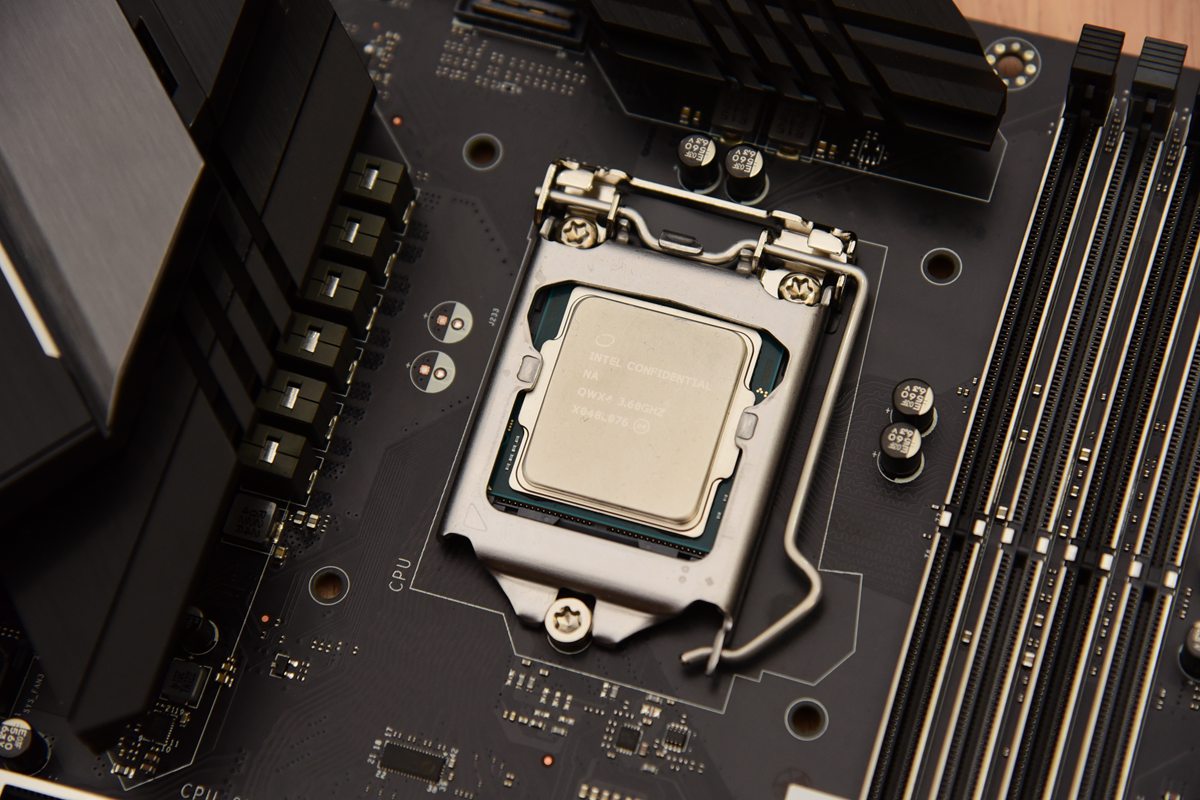 提升7700k单核性能,核显hd750和uhd750哪个好