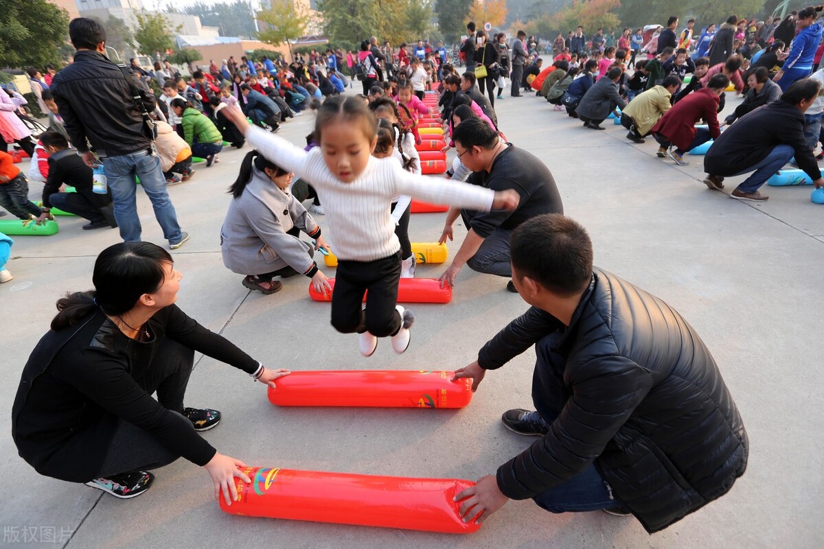 军事亲子运动会活动方案,小班亲子运动会活动方案