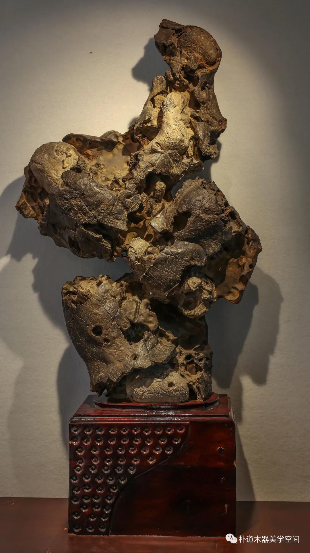 石小乾坤大,石小乾坤大天然灵气多出处