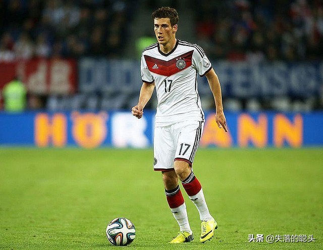 足球运动员增肌会影响灵活性吗,足球运动员肌肉膨胀