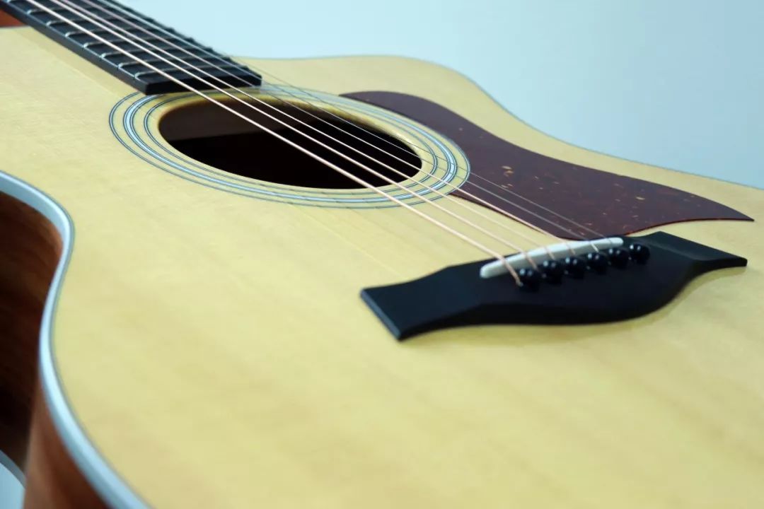 马丁hd28值得买吗,马丁hd28175周年