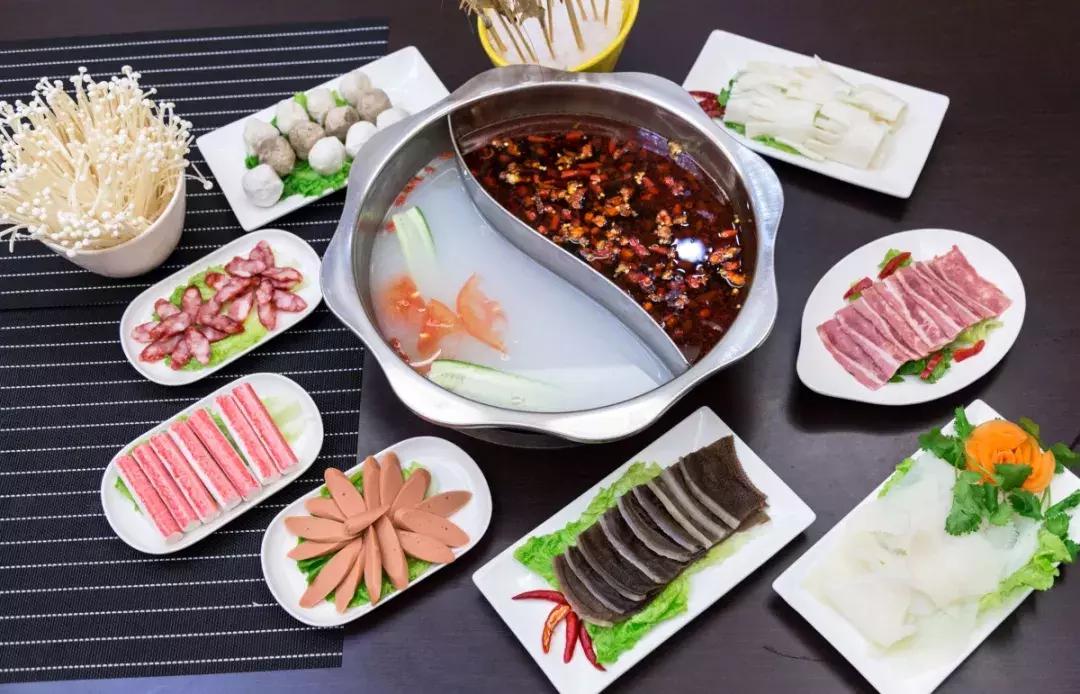 吃火锅喝什么汤不上火,火锅配什么饮料可以避免上火