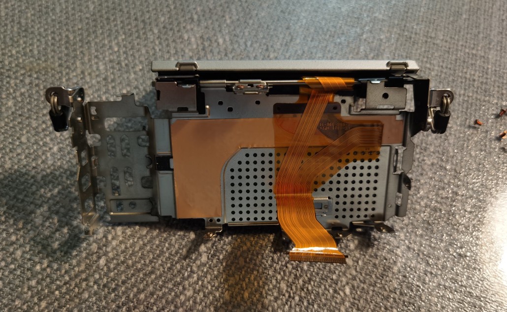 索尼相机更换快门组件,索尼微单相机电池盖拆卸教程