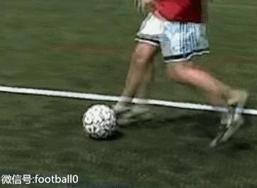 运球急停体前变向衔接前后转身,足球变向过人教学