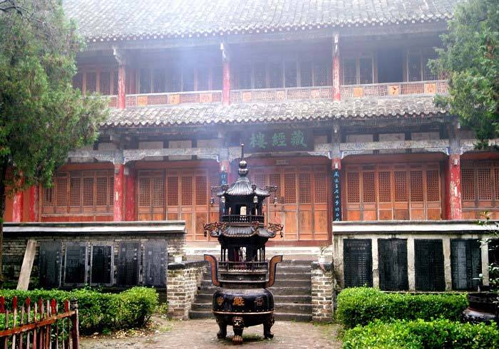 娌冲崡鍗楅槼鍗冨勾鍙ゅ,鍗楅槼瀵哄簷椋庢櫙