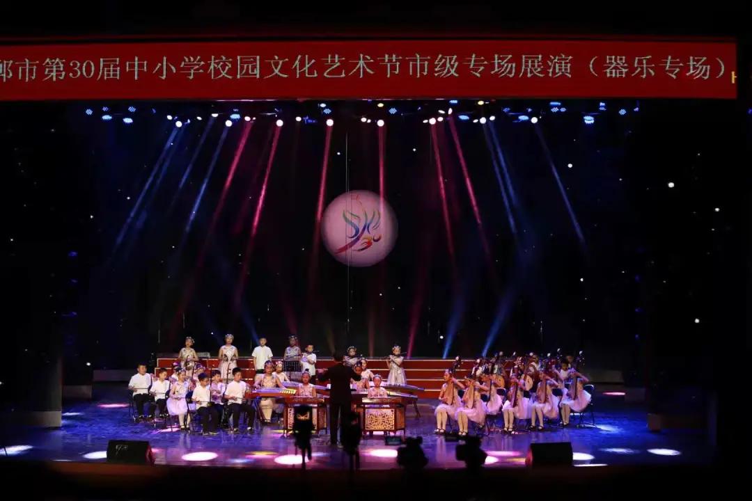 以教育之光照亮复兴之路,复兴之路体现中国梦的本质