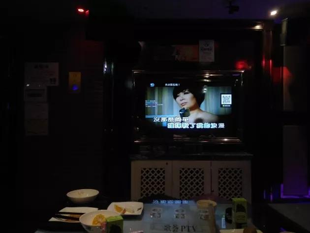 这年代谁没事还去KTV啊