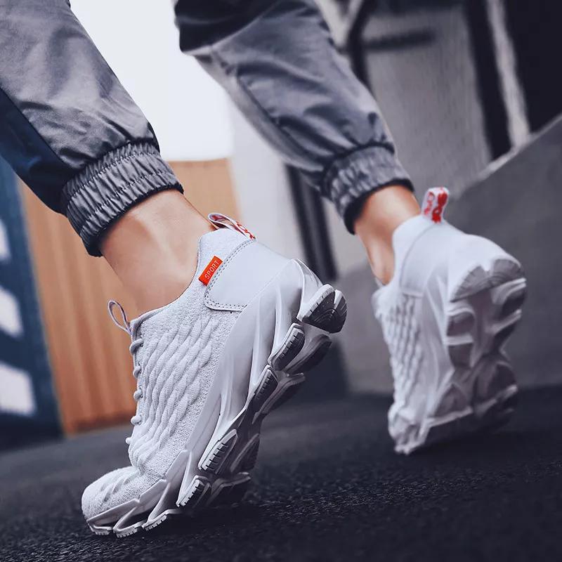 阿迪刀锋鞋,耐克刀锋鞋子