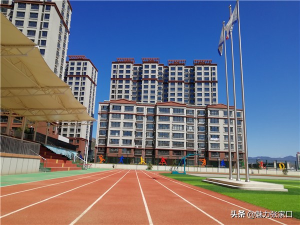 均价9000元/㎡!经开千亩大盘!比肩新一中!金九银十买房送车位