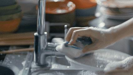 如何防止干家务手变粗糙,做家务手粗糙怎么快速改善