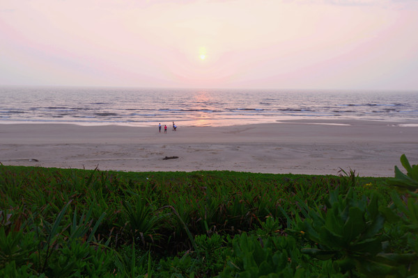 月亮湾海南环岛,月亮湾被称为中国第一滩