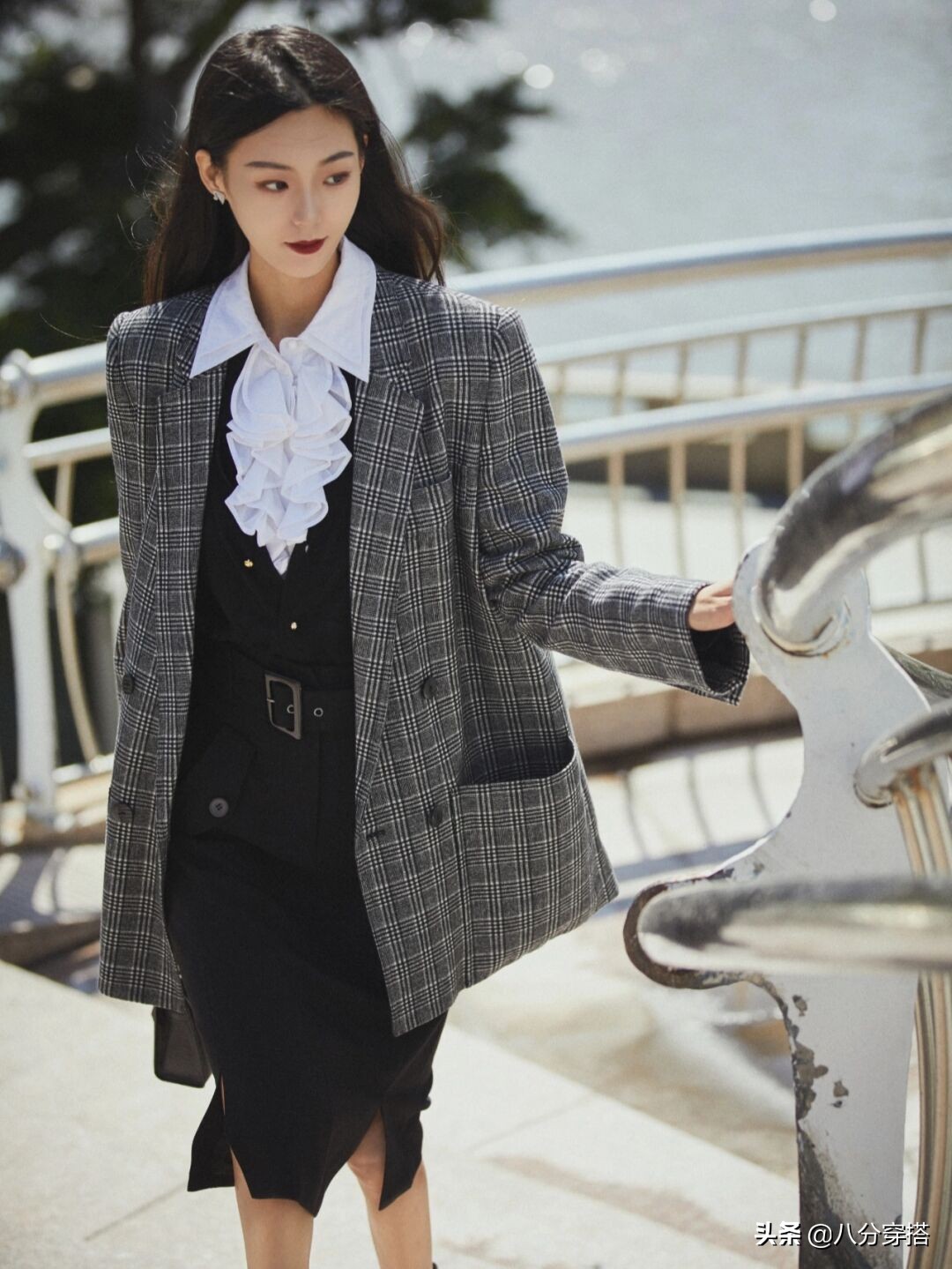 格纹西装秋冬正式搭配,2020秋冬时装单品格纹西装