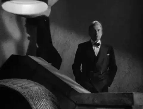 《美人计》三分钟吻戏钻“法典”空子英格丽·褒曼求婚被拒绝