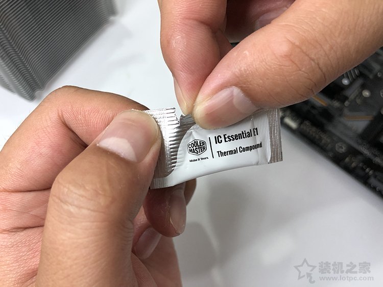 装机组装电脑,装机模拟器手机版组装电脑