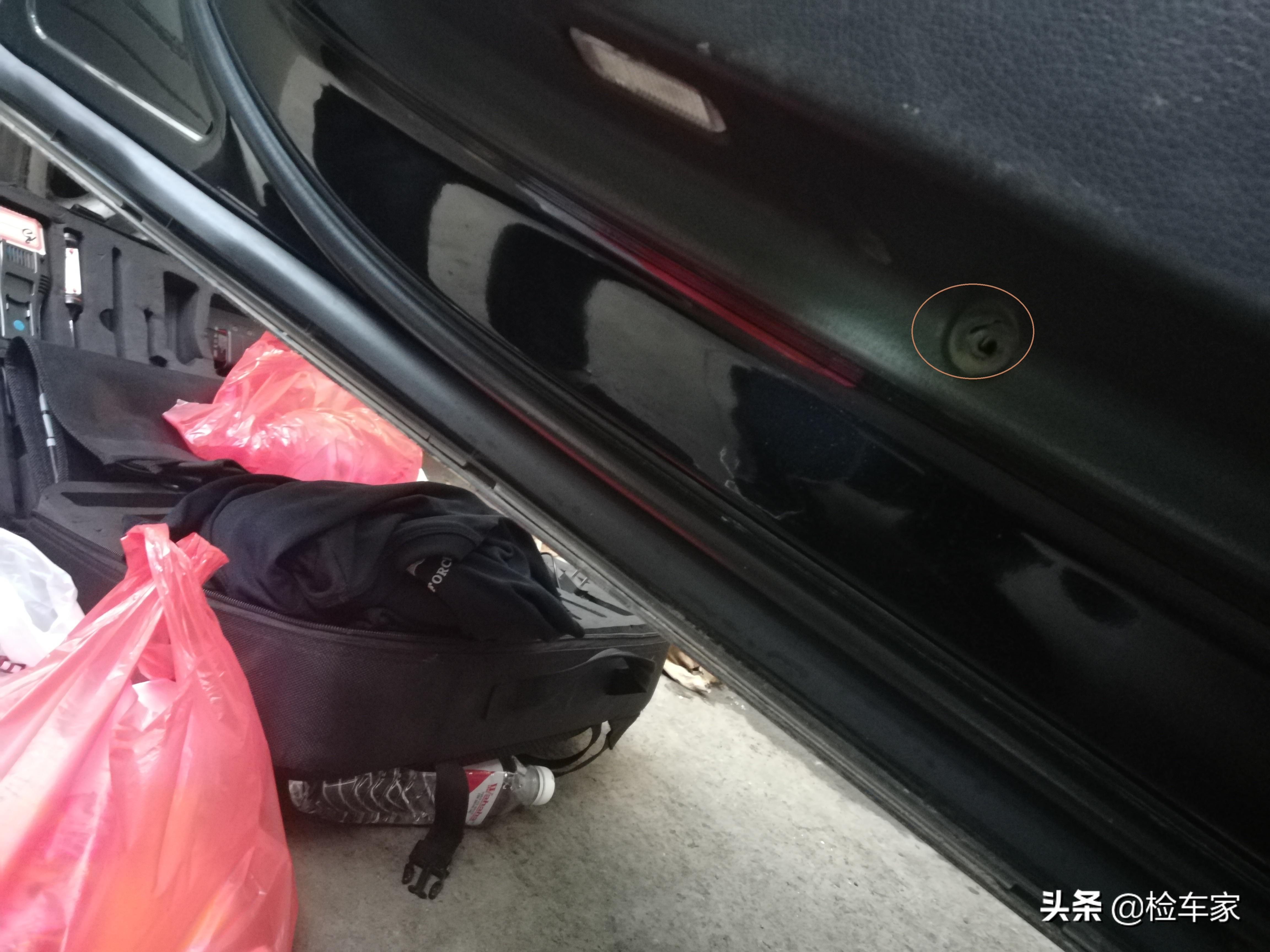 20款奥迪q7微小瑕疵二手价格,17款奥迪q7顶配3.0二手价格