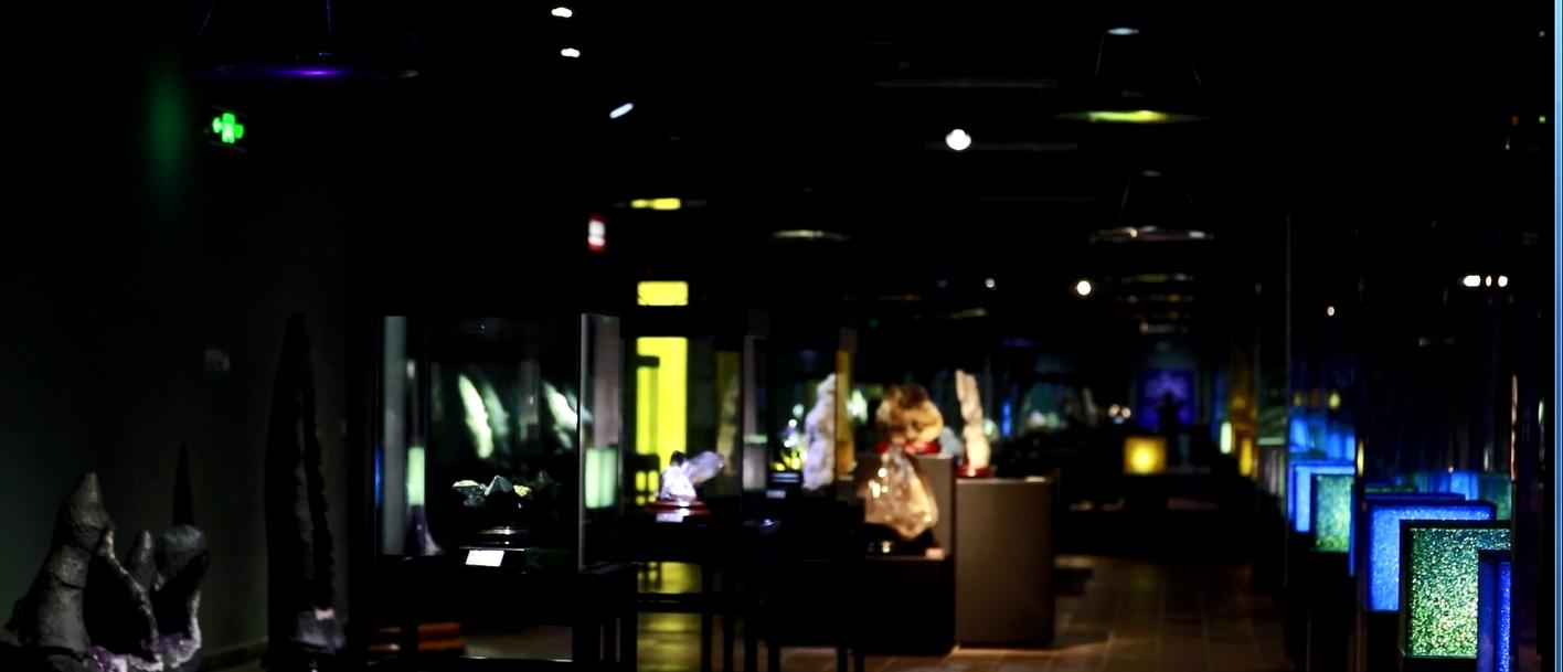 世界最珍贵的石头宝石是什么,各种珍贵的石头宝石