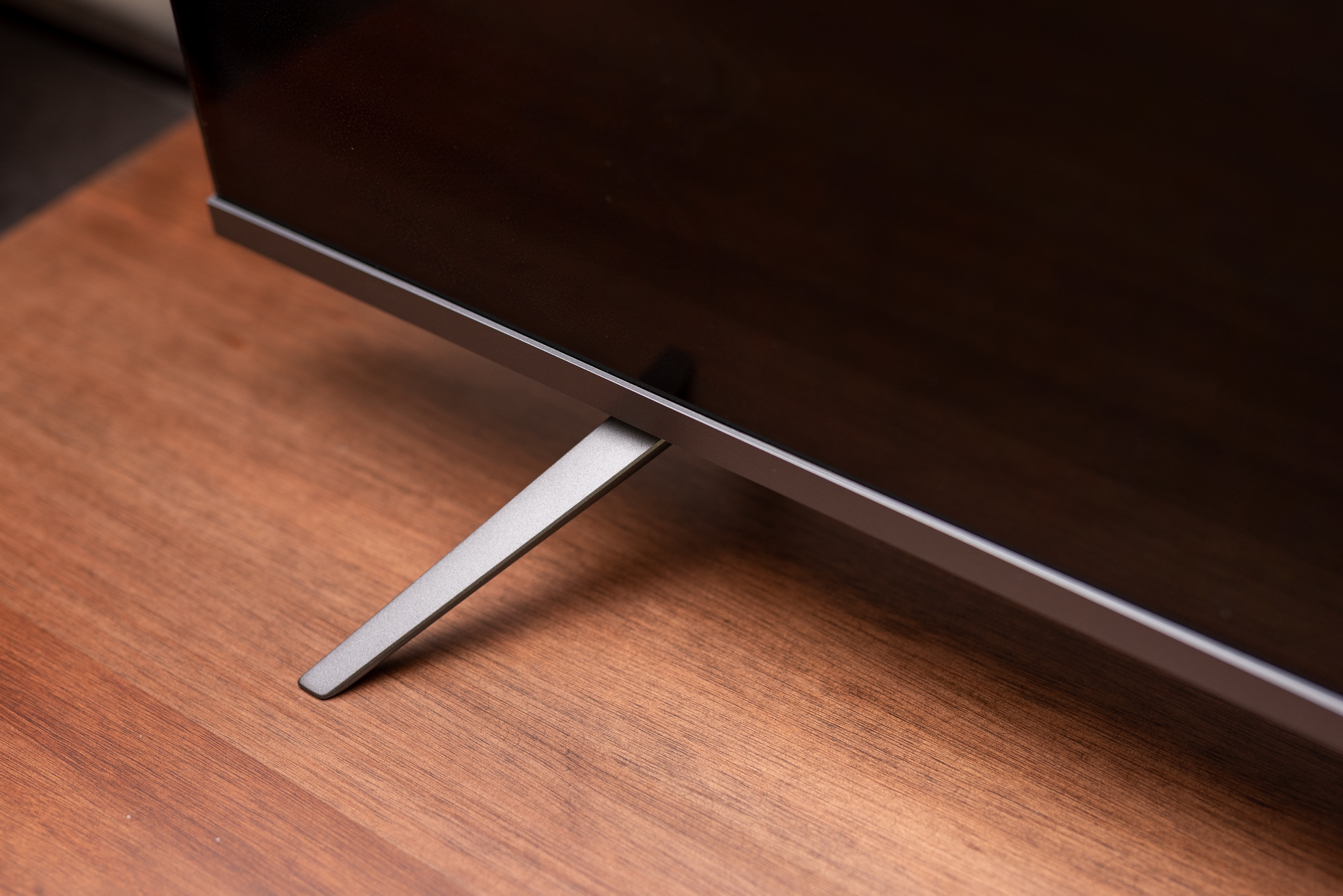 新电视装好之后要怎样才能开机,新电视到了怎么安装