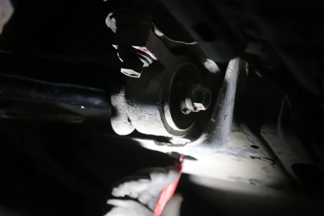 老车翻新：翻新05年残破的雷克萨斯LS430，百万老车，满血复活