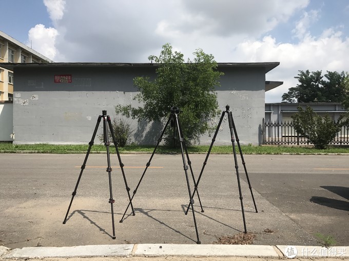 怎样选择合适的相机三脚架,摄影新手怎样挑选三脚架