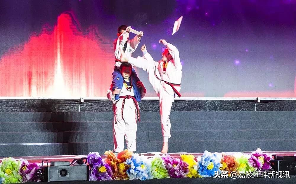 四川南充白塔中学校园文化艺术节,南充白塔中学校园文化节