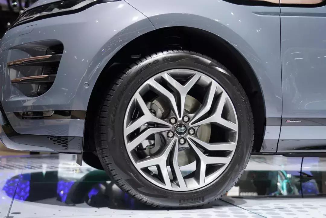 揽胜极光2020款功能介绍,与六月说再见