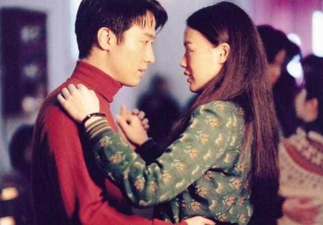 黎明舒淇玻璃之城的吻戏,玻璃之城黎明给舒淇唱的歌