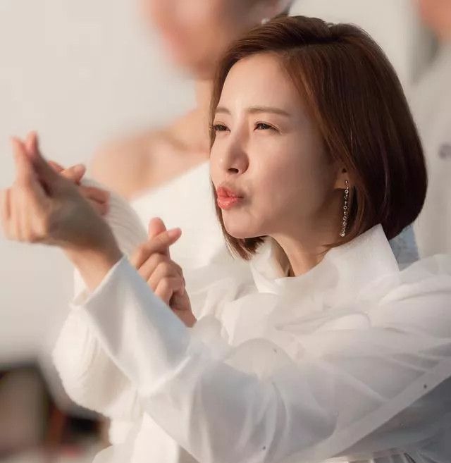 韩版江疏影？《天空之城》尹世雅被扒出曾谎报6岁年龄