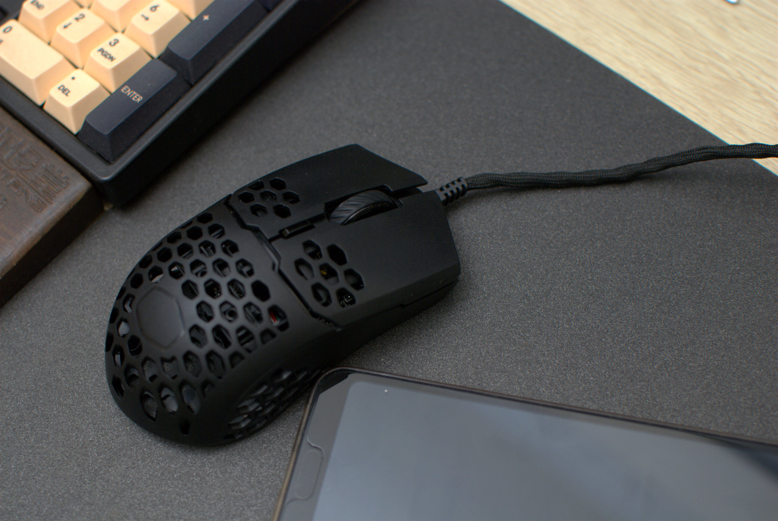 酷冷至尊鼠标mm710评测,酷冷至尊鼠标mm711和710