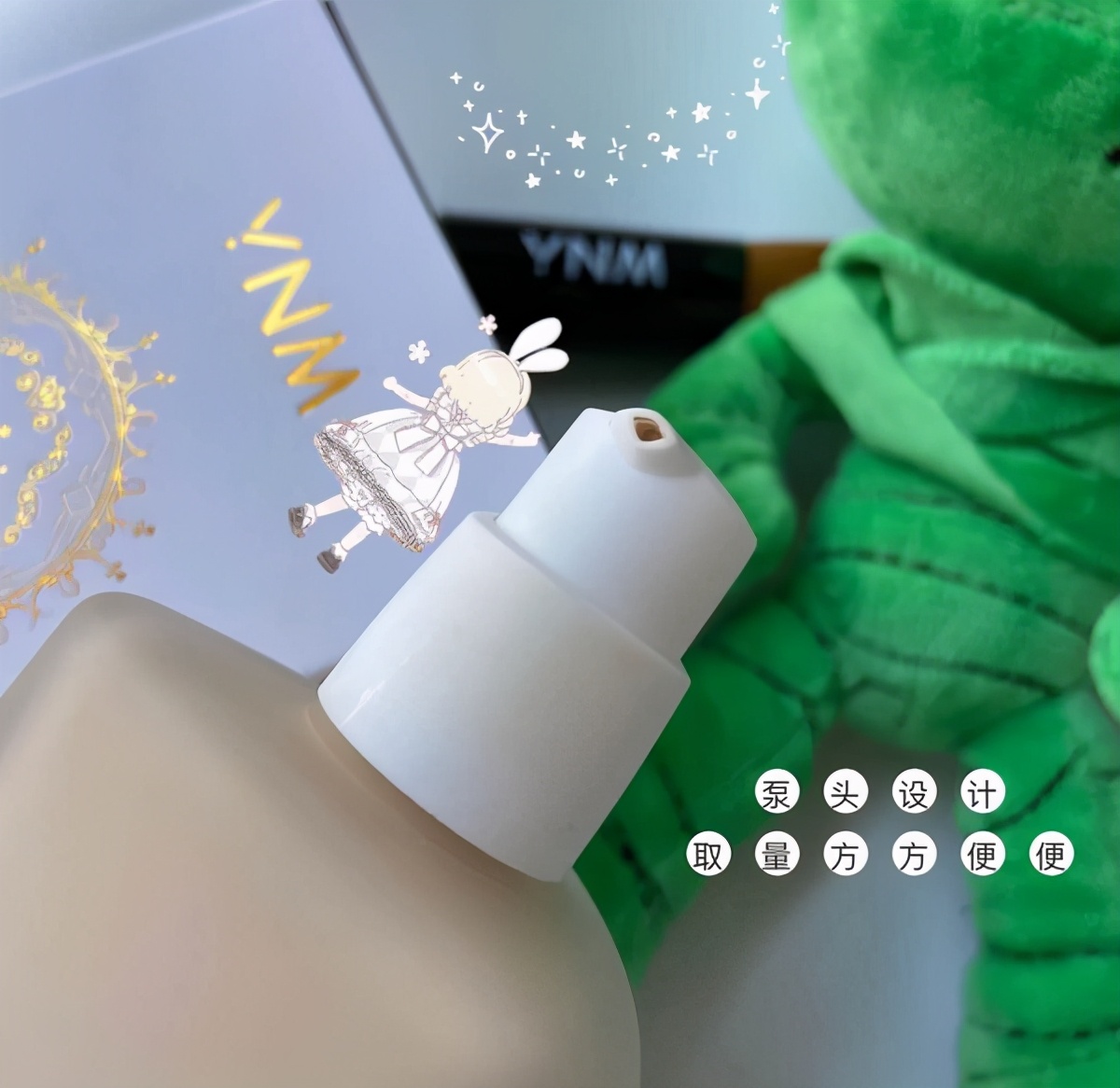 卡粉和浮粉的正确化妆方法,如何解决化妆卡粉的问题