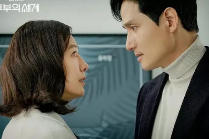 夫妻的世界韩素希同款,夫妻的世界韩素希妆容