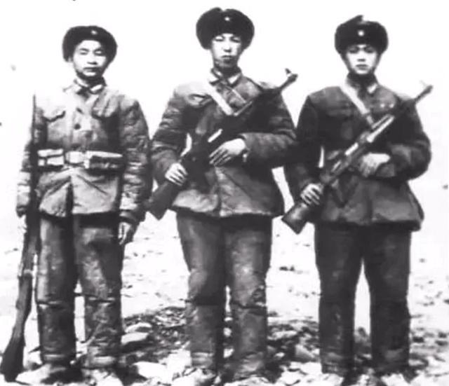 1人阻击我军72小时毙伤300人，抗中神剧是印度的精神*阳药壮**