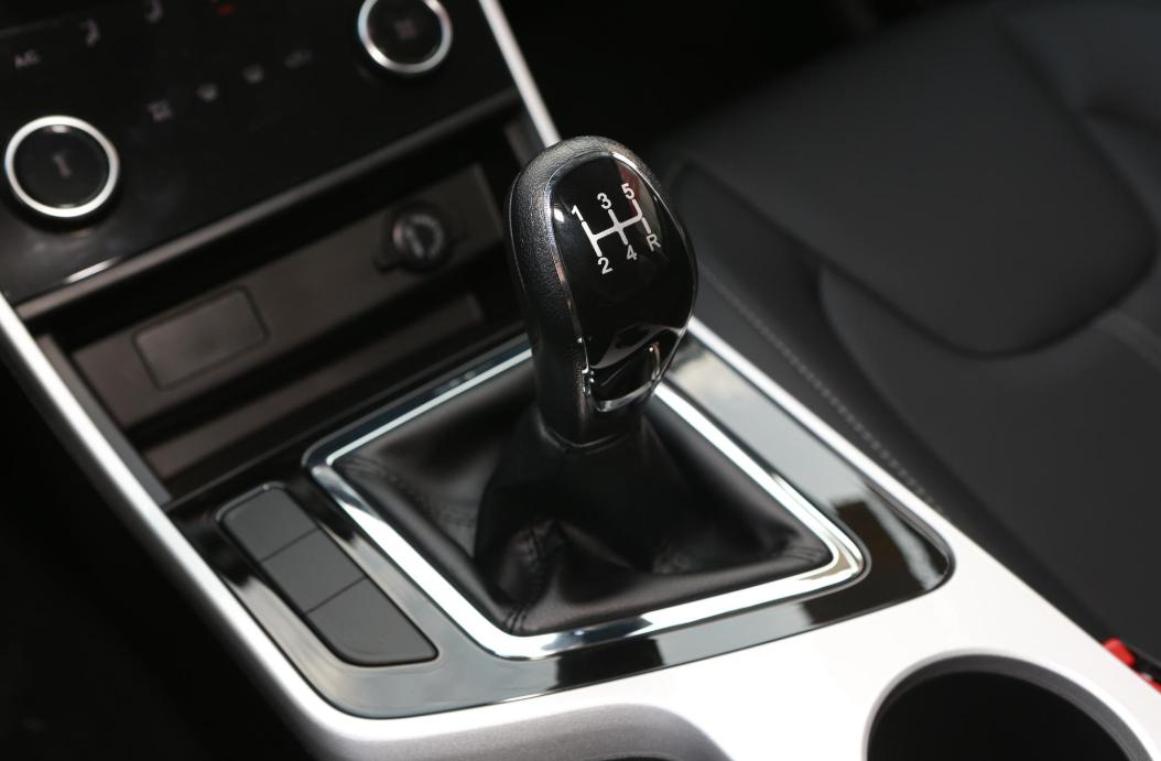 高颜值之选三款平民性能轿车推荐,4万多能买啥二手皮实耐用的suv