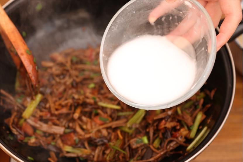 生粉和淀粉一样不,生粉和淀粉的区别及用途