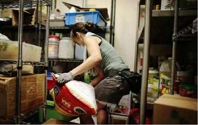 香港最美搬运工罗拉结婚没,香港最美搬运工上过非诚勿扰