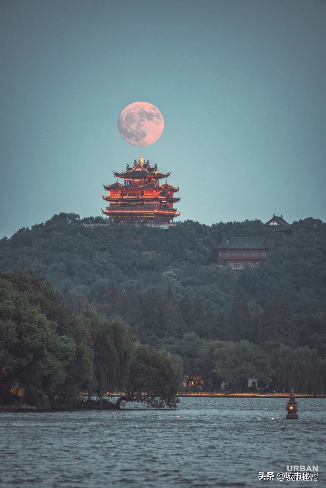 吴山和城隍山,城隍山吴山