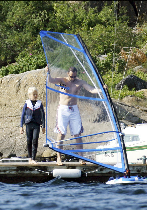 挪威王后黑历史,挪威王室黑历史