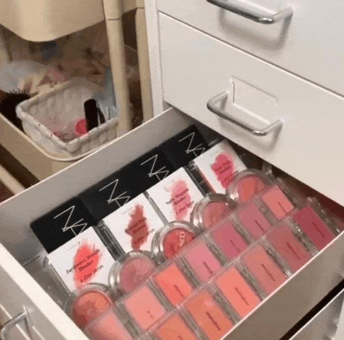 小姐姐沉浸式收纳化妆品,韩国小姐姐化妆品