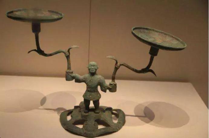 一分钟带你了解人类照明史