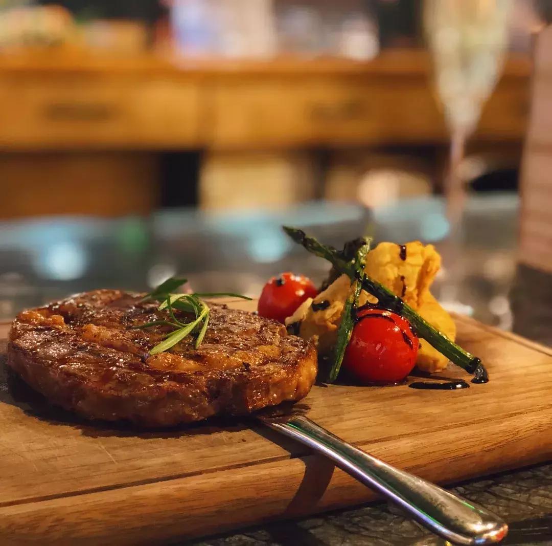 鑻卞浗鍙よ懀鐝犲疂鍝佺墝,ngtc鐝犲疂棣栭グ鎽勫奖