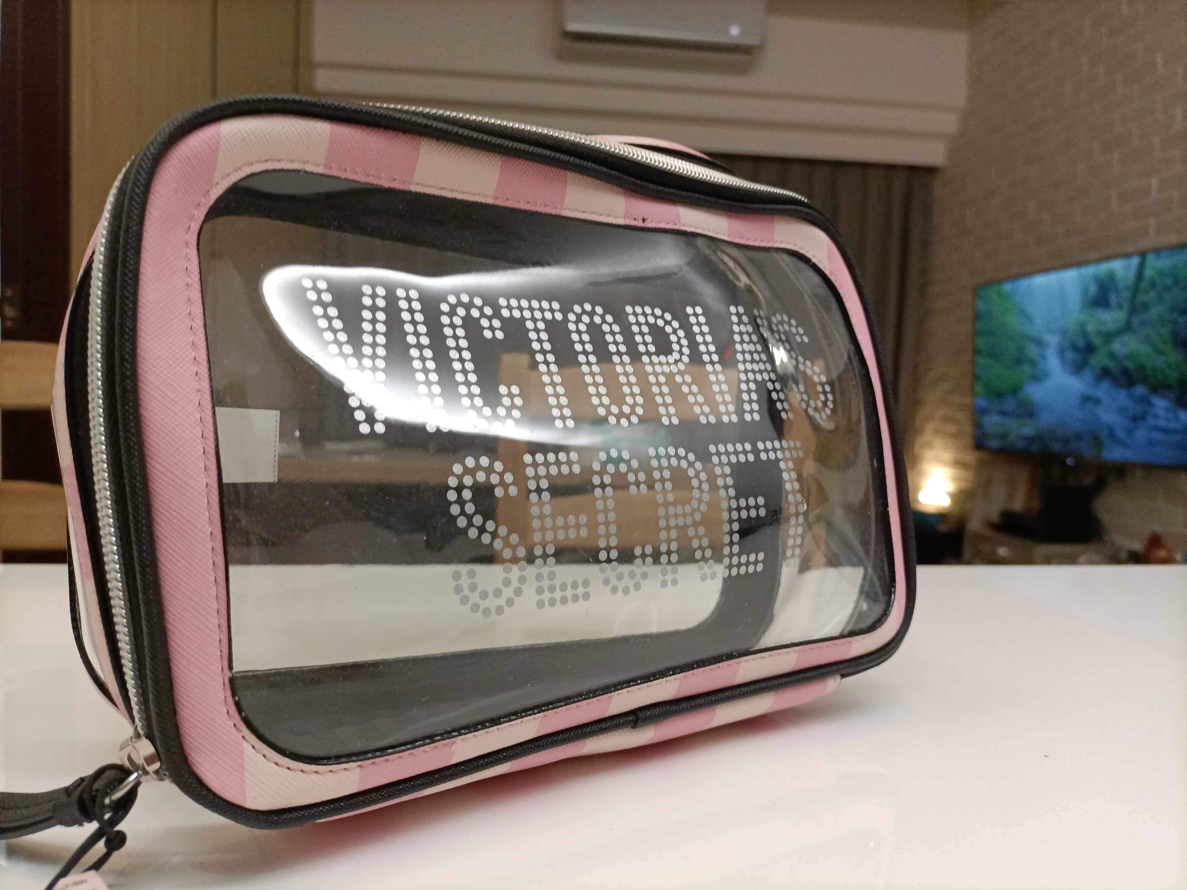 维密内衣卖哪里了,维密只有内衣吗