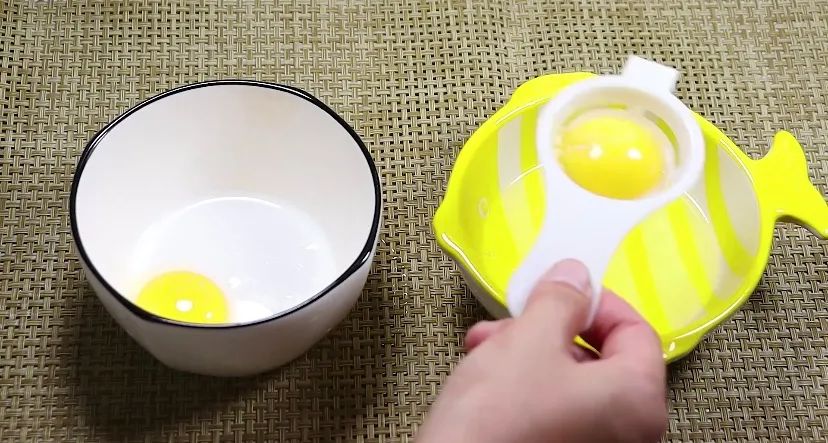 水蒸蛋又嫩又滑的正确做法宝宝吃,水蒸蛋怎么蒸得又嫩又滑宝宝吃