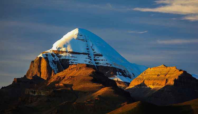 阿里大北线之穿行 (走过大北线的阿里巴巴)
