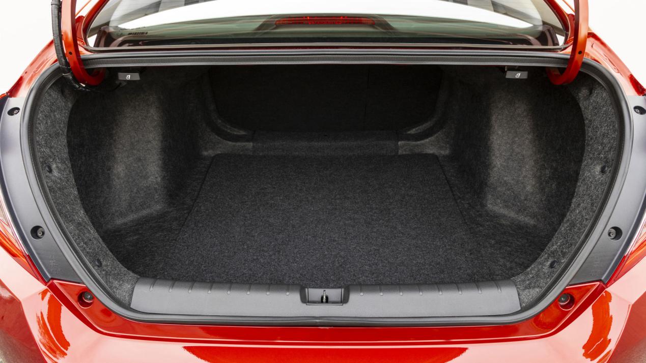 16款本田思域十代驾驶感受,沉浸式体验十代本田思域