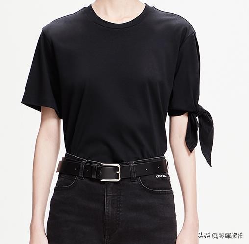 夏天穿上既好看又凉快的t恤衫,适合夏天穿的t恤风格