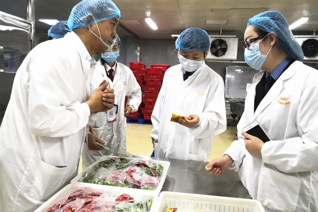 广东佛山星光不负赶路人,走进深圳莲花山