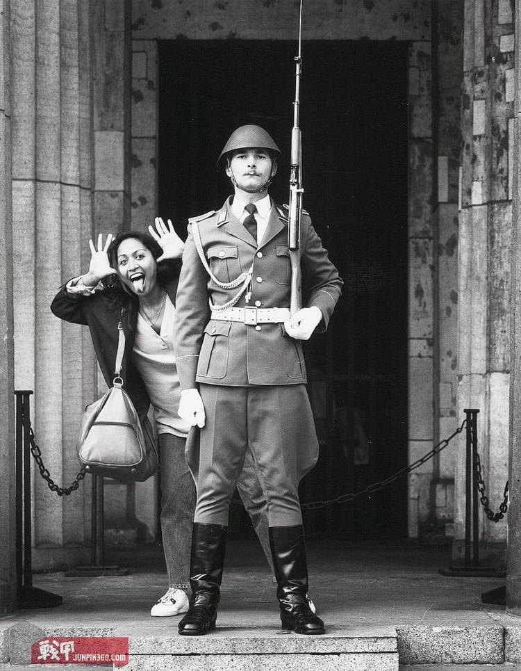 不只是仪仗！——东柏林的卫兵们